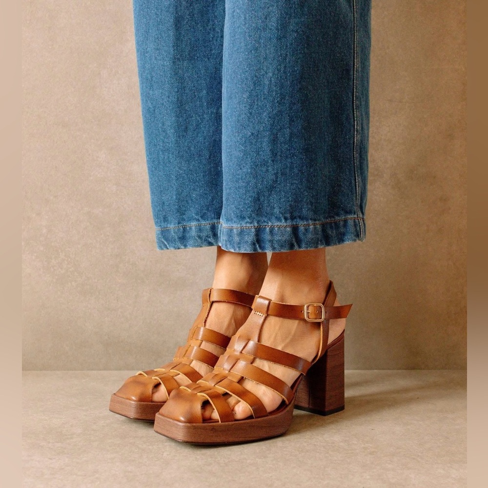 Maurices Tan Leather Gladiator Sandals